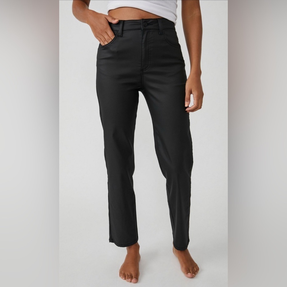 We The Free People Coated Black Pacifica Straight Leg Jeans NWT 25 #2489